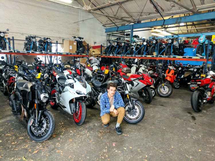 FVZxALxxSQa_1qmCpZhraQ